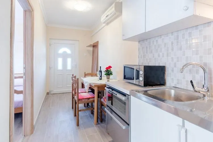 Apartments Fidelis - One Bedroom Apartment With Terrace And Garden View 2 Trogir 0*,  Croatia