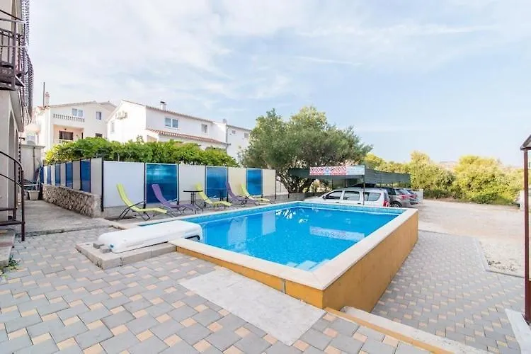 Apartments Fidelis - One Bedroom Apartment With Terrace And Garden View 2 Trogir